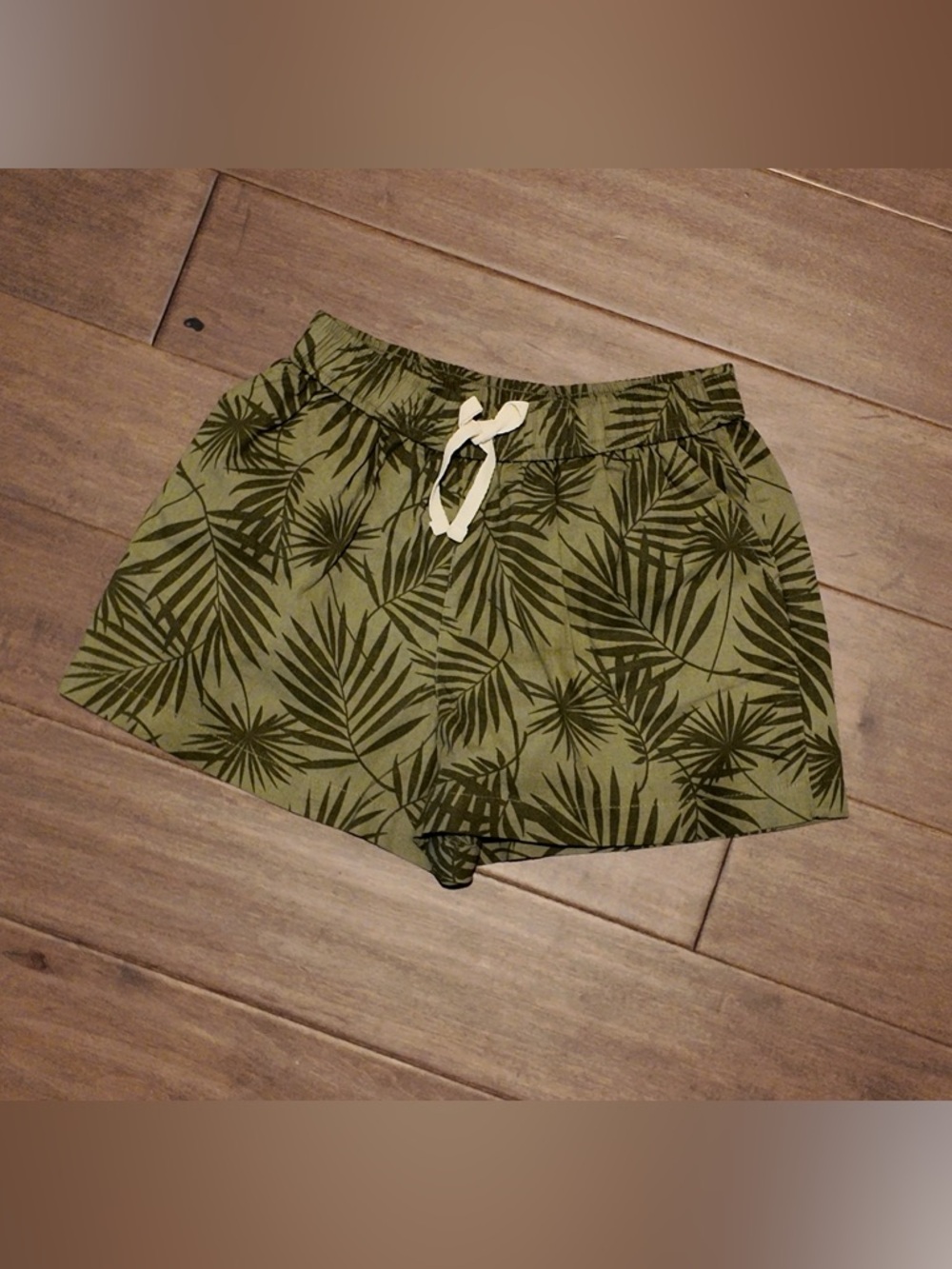 Thereabouts Girl’s Linen Shorts (size 10/12 - Medium)